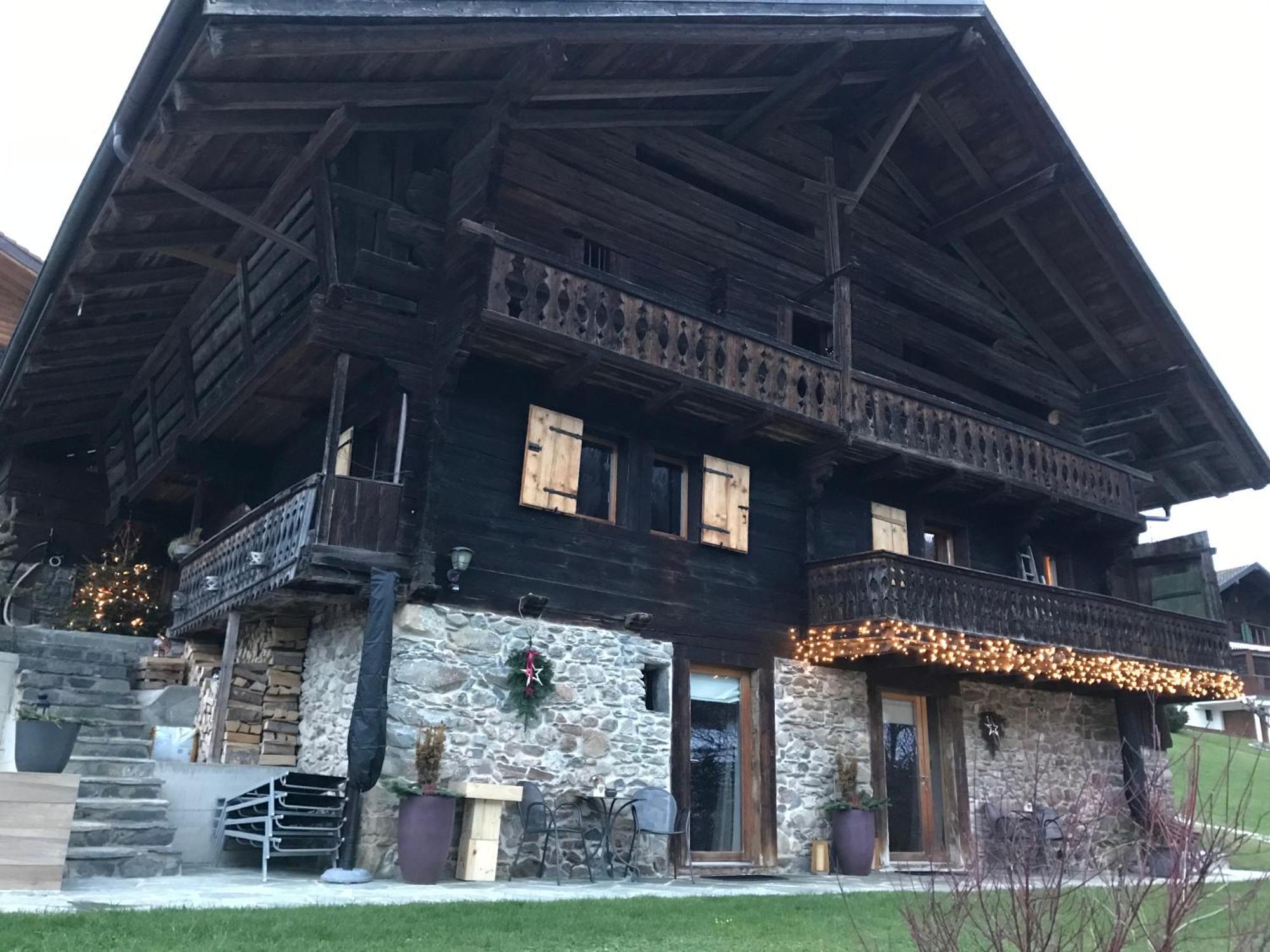 Le 30 Bed & Breakfast Troistorrents Exterior photo